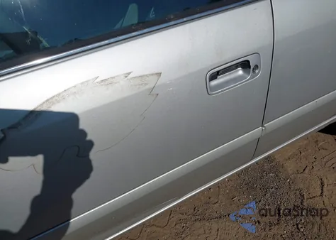 2001 Toyota Camry Ce from USA, damaged, VIN 4T1BG22K61U086001